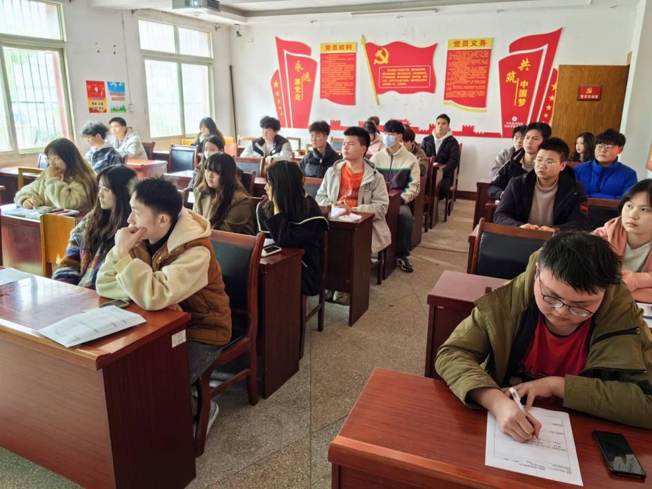 世界杯官网心理委员培训取得圆满成功 世界杯官网心理委员培训取得圆满成功