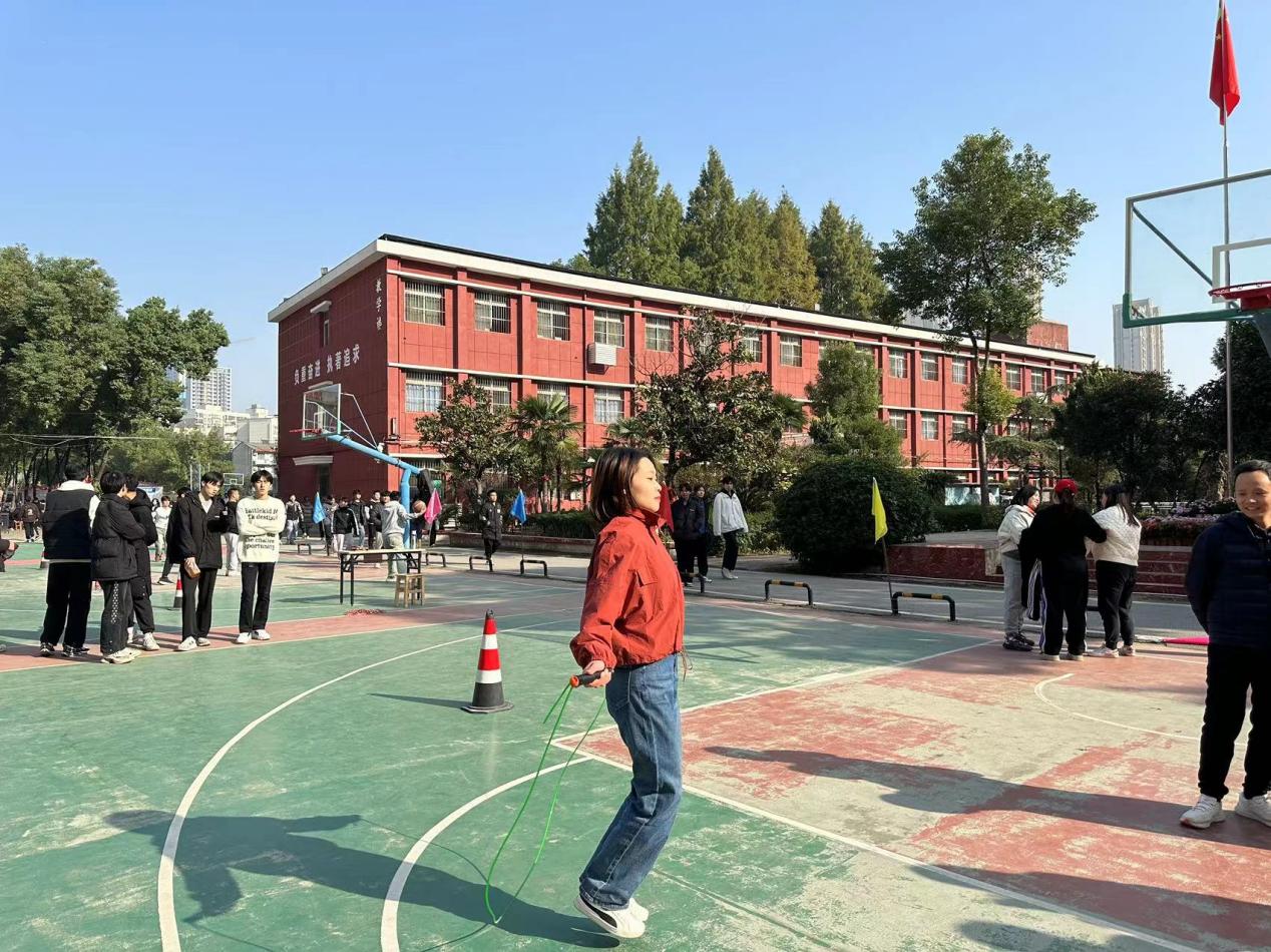 青春奋进新时代,运动逐梦向未来——世界杯官网2023年秋季运动会暨教职工运动会 青春奋进新时代,运动逐梦向未来——世界杯官网2023年秋季运动会暨教职工运动会