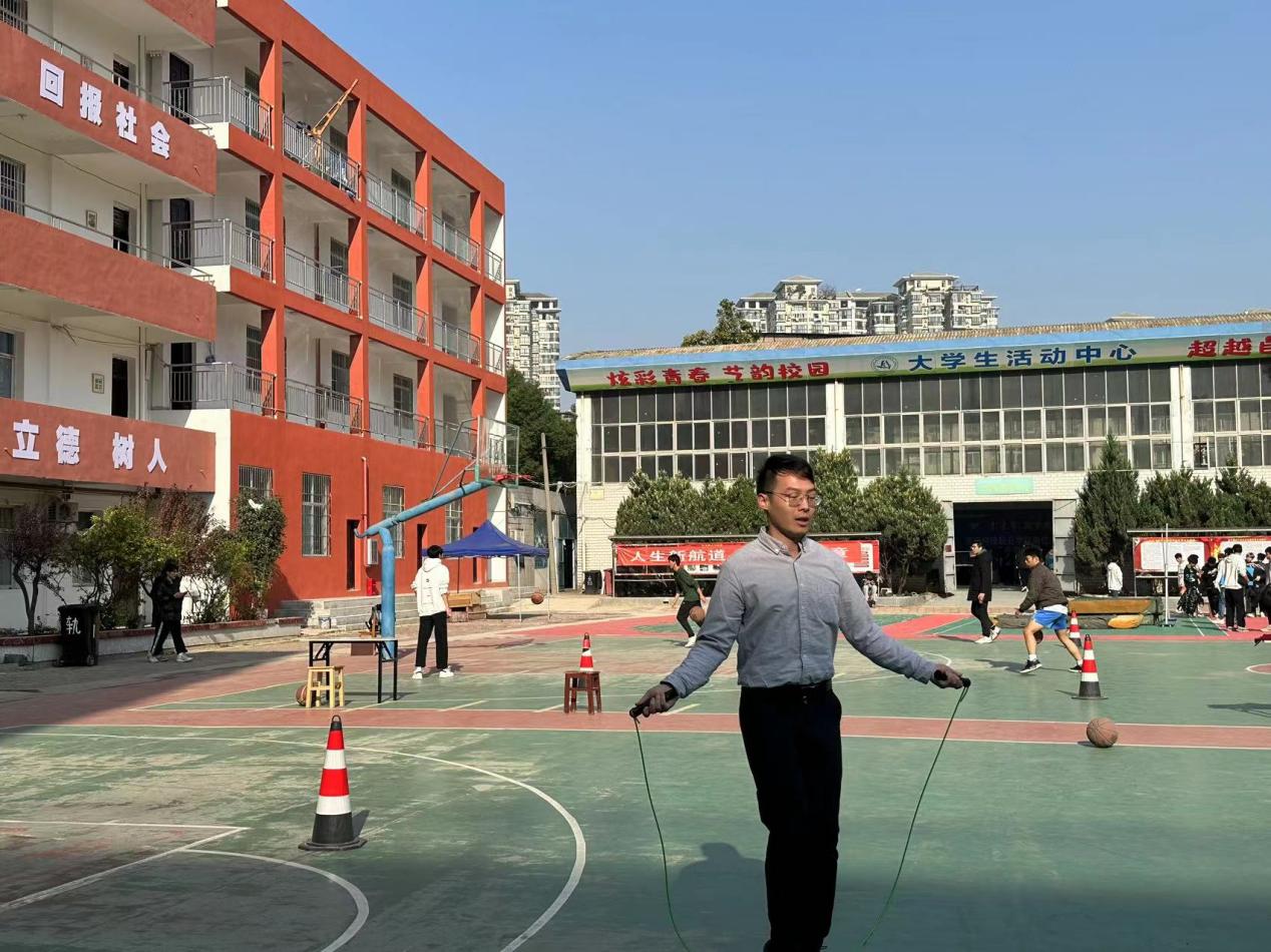 青春奋进新时代,运动逐梦向未来——世界杯官网2023年秋季运动会暨教职工运动会 青春奋进新时代,运动逐梦向未来——世界杯官网2023年秋季运动会暨教职工运动会