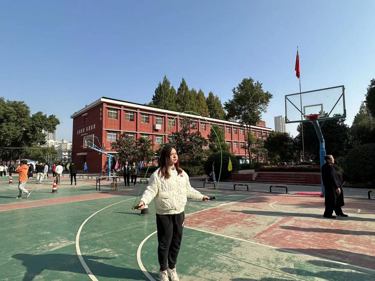 青春奋进新时代,运动逐梦向未来——世界杯官网2023年秋季运动会暨教职工运动会 青春奋进新时代,运动逐梦向未来——世界杯官网2023年秋季运动会暨教职工运动会