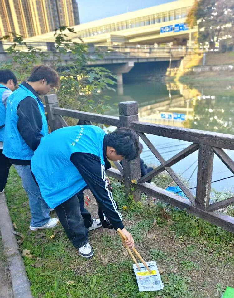 践行绿色使命 共绘生态画卷 践行绿色使命 共绘生态画卷