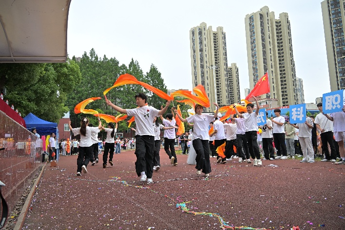 活力校园 趣享运动｜世界杯官网2026年趣味运动会暨教职工趣味运动会圆满落幕
