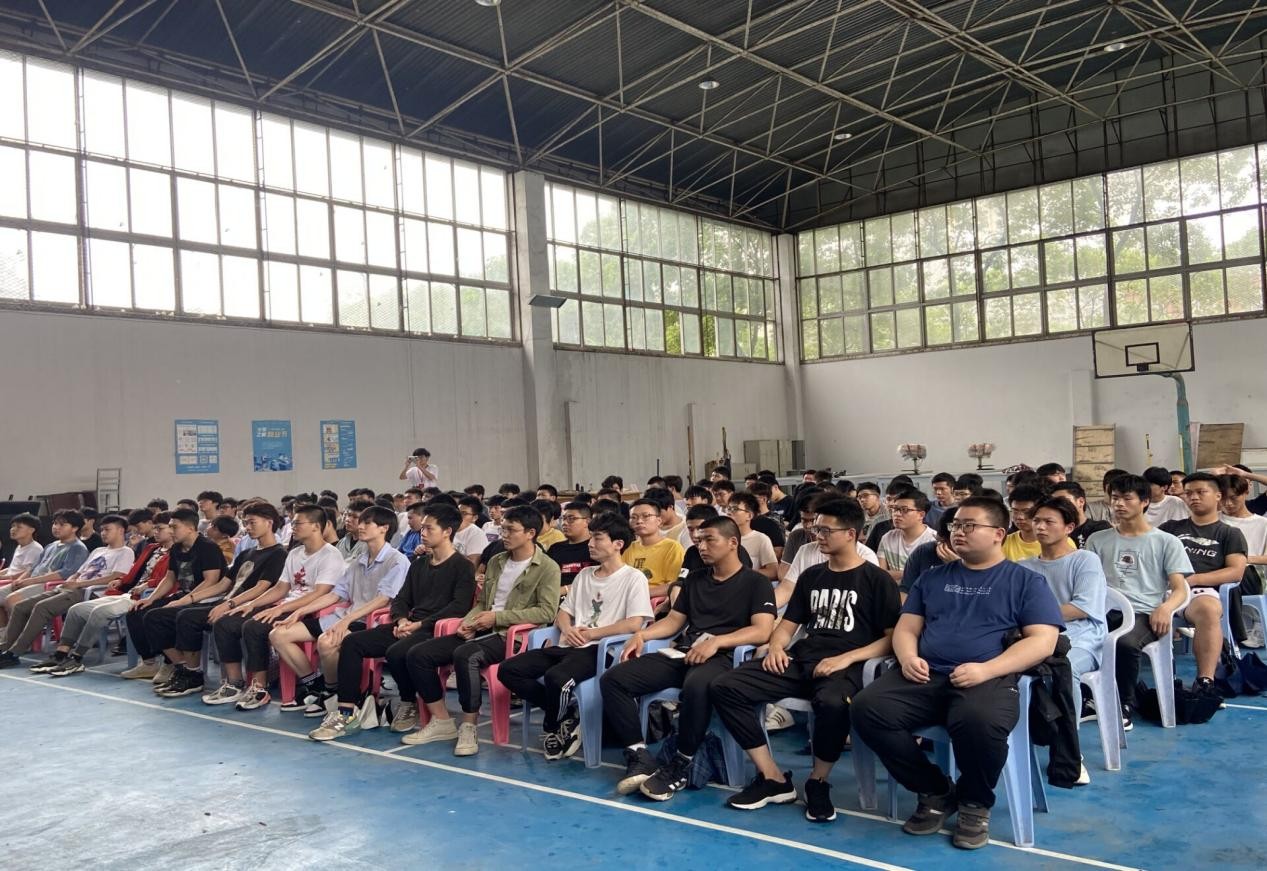 世界杯官网2020-2021第二学期 党史学习专题教育讲座(第二讲) 世界杯官网2020-2021第二学期 党史学习专题教育讲座(第二讲)