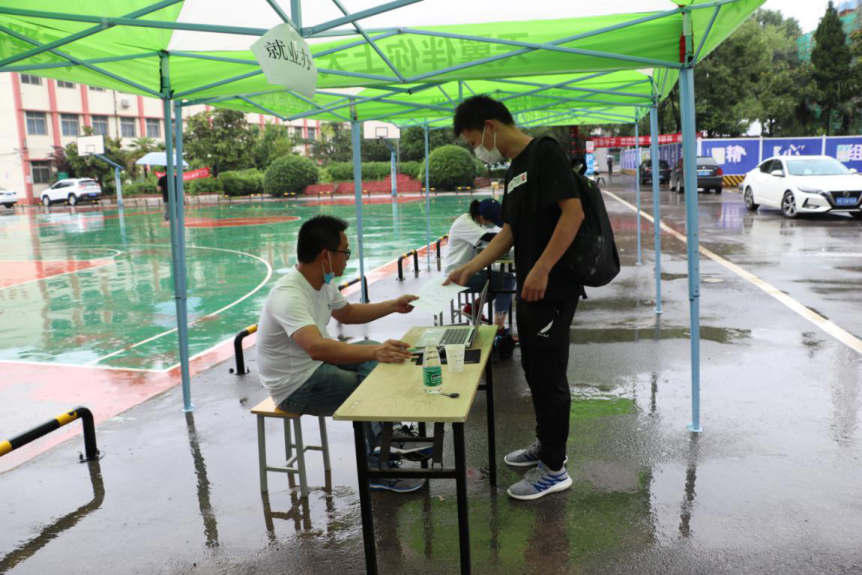 欢迎回家！世界杯官网迎来2020届首批毕业生返校