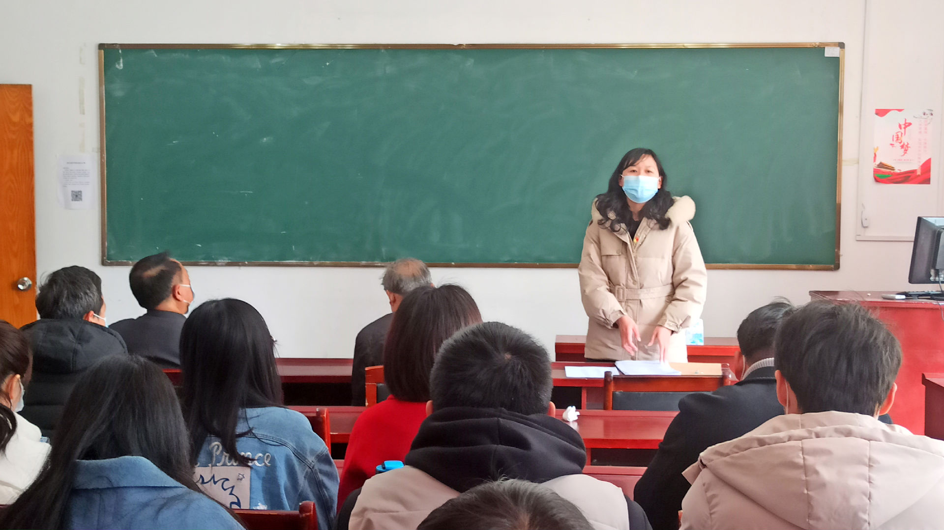 世界杯官网顺利召开三月份支部主题党日活动 世界杯官网顺利召开三月份支部主题党日活动