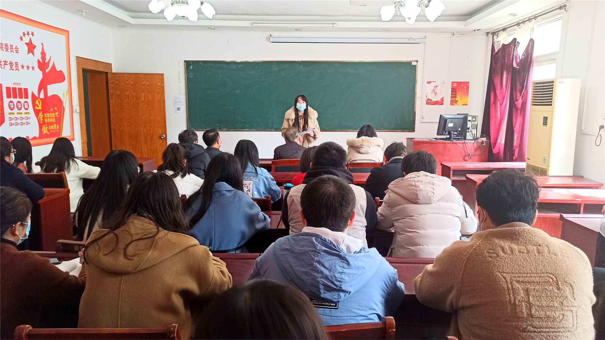 世界杯官网顺利召开三月份支部主题党日活动 世界杯官网顺利召开三月份支部主题党日活动