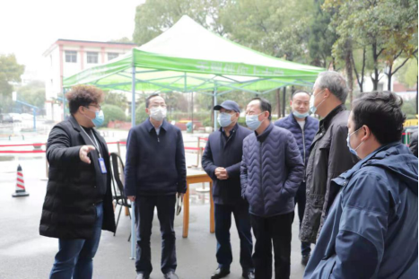 洪山区领导干部莅临世界杯官网开展联系“七个一”重点工作 洪山区领导干部莅临世界杯官网开展联系“七个一”重点工作