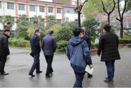 洪山区领导干部莅临世界杯官网开展联系“七个一”重点工作 洪山区领导干部莅临世界杯官网开展联系“七个一”重点工作